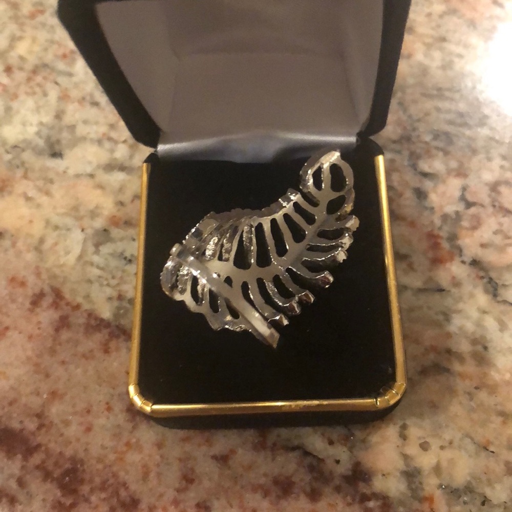 Silver Leaf Ring - image 6